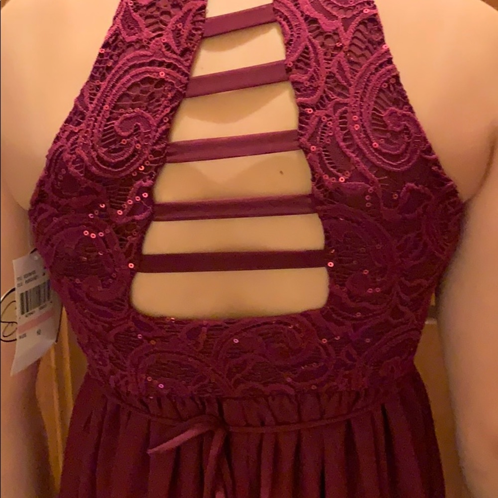Girl’s Formal Dress - Picture 2 of 3